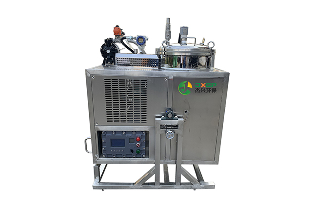 连续型回收机T-80